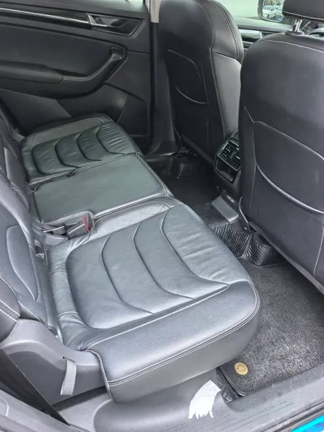 2019 Volkswagen Passat 2.0T 186HP L4 7DCT,autocango,china used car exporter,china ev exporter,chinese used car exporter,chinese used ev exporter