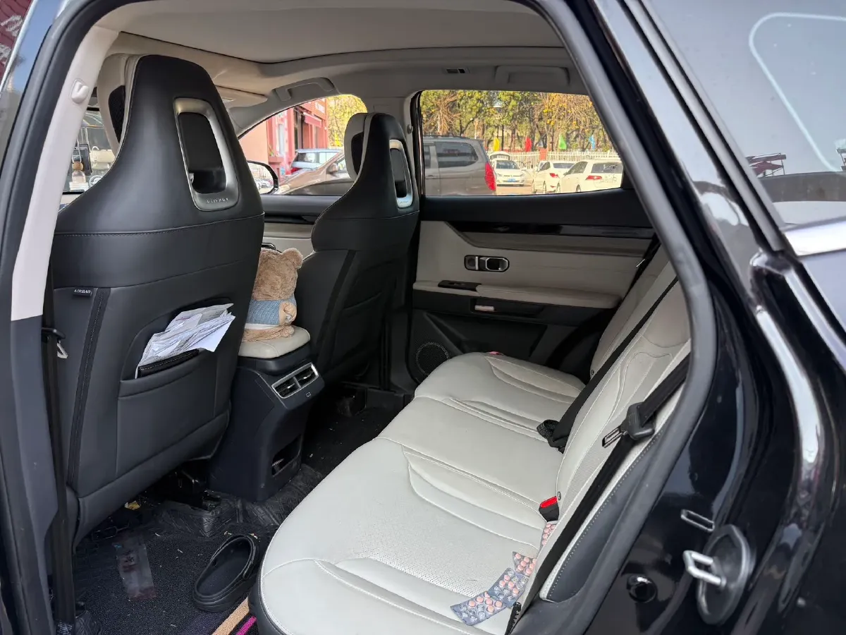 2023 Jetour DASHING 1.5T 156HP L4 6DCT,autocango,china used car exporter,china ev exporter,chinese used car exporter,chinese used ev exporter