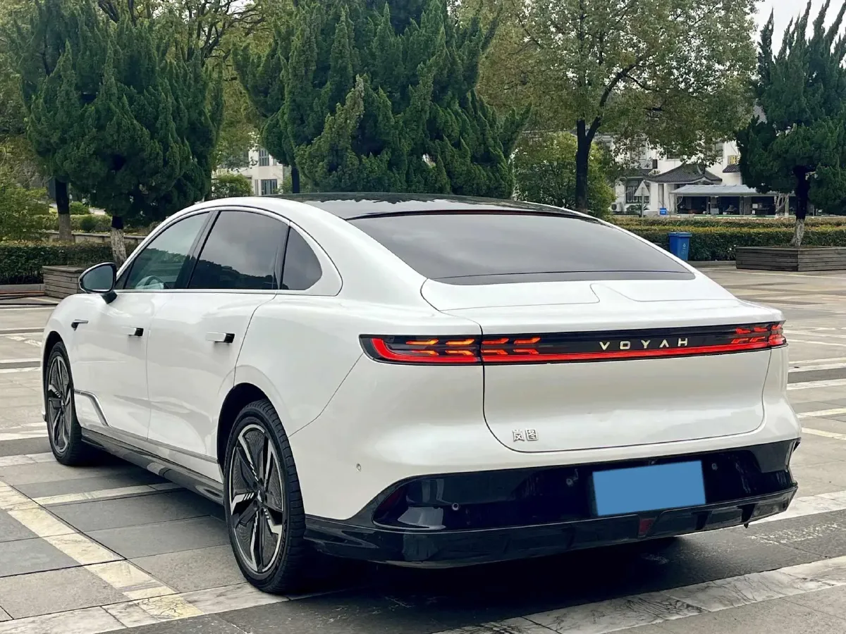 2023 Voyah ZhuiGuang BEV 82.11KWH,autocango,china used car exporter,china ev exporter,chinese used car exporter,chinese used ev exporter