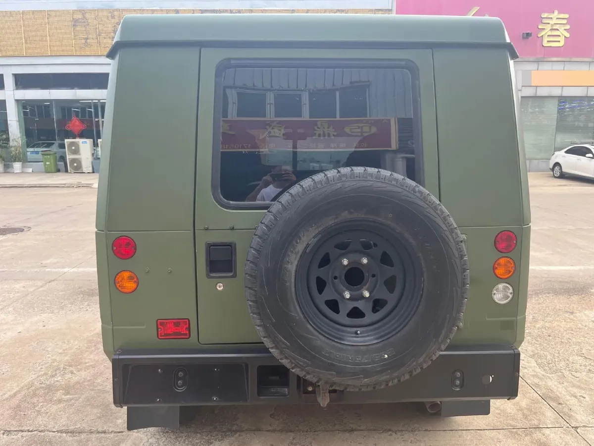 2019 MAXUS XinTu V80 2.5T 136HP L4 6MT,autocango,china used car exporter,china ev exporter,chinese used car exporter,chinese used ev exporter