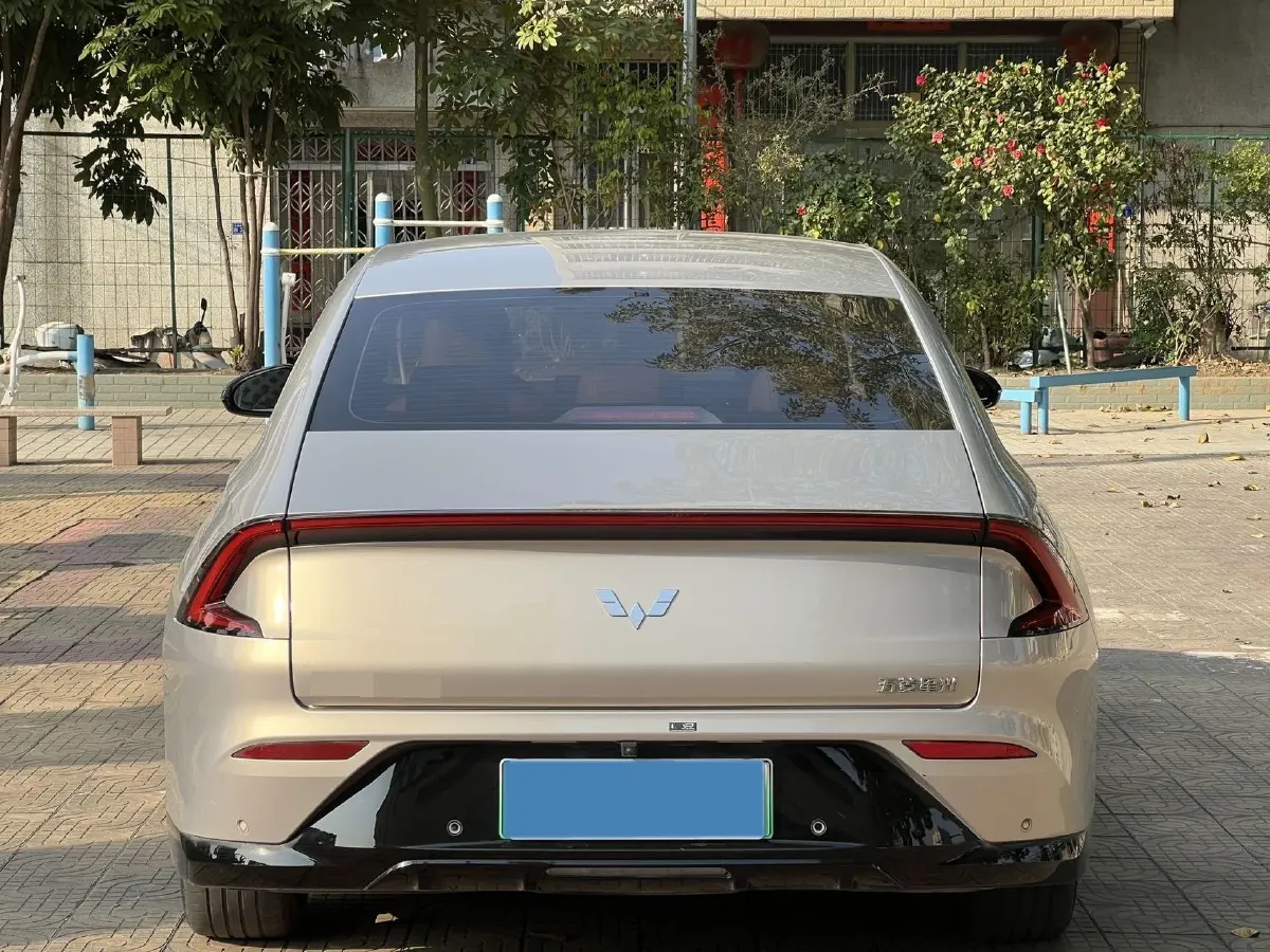 2024 WuLing XingGuang BEV 54.5KWH,autocango,china used car exporter,china ev exporter,chinese used car exporter,chinese used ev exporter