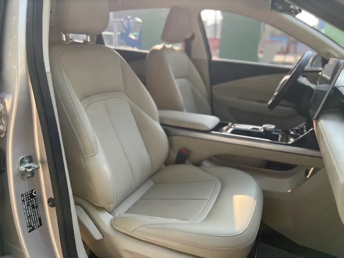 2024 WuLing XingGuang BEV 54.5KWH,autocango,china used car exporter,china ev exporter,chinese used car exporter,chinese used ev exporter