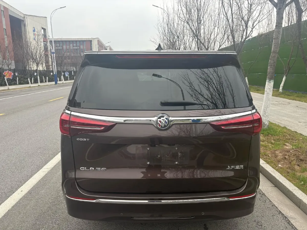 2021 Buick GL8 2.0T 237HP L4 9AT,autocango,china used car exporter,china ev exporter,chinese used car exporter,chinese used ev exporter