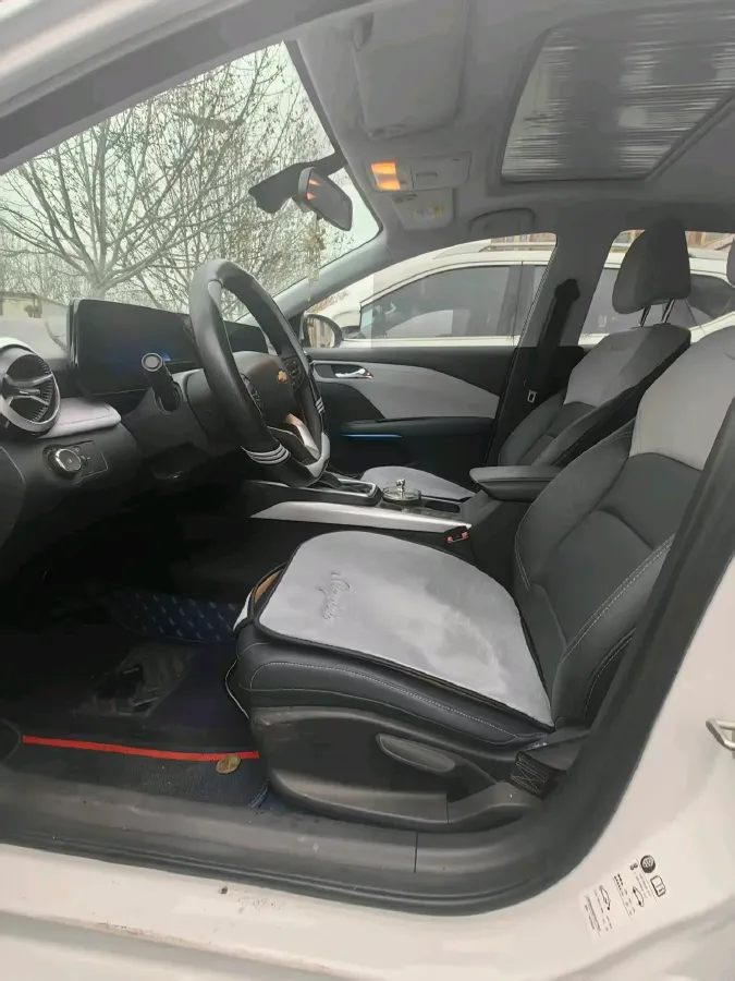 2024 Chevrolet Monza 1.5L 113HP L4 6DCT,autocango,china used car exporter,china ev exporter,chinese used car exporter,chinese used ev exporter