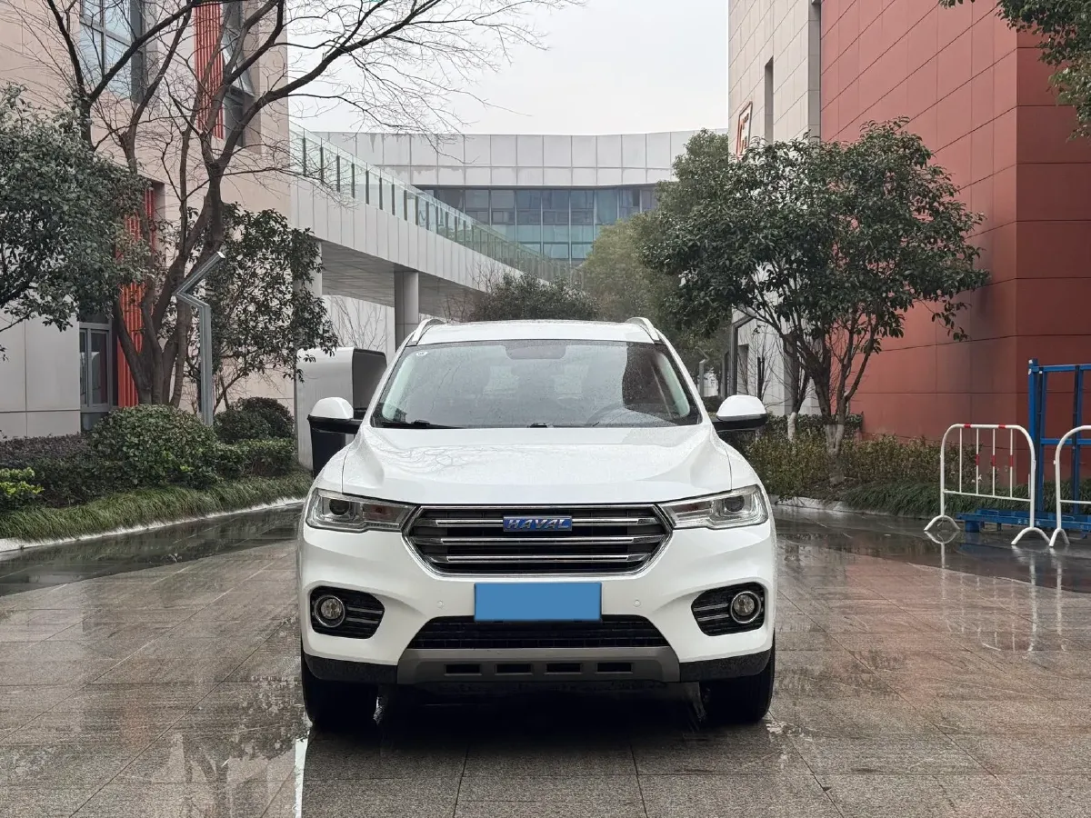 2017 Haval H6 1.5T 169HP L4 7DCT,autocango,china used car exporter,china ev exporter,chinese used car exporter,chinese used ev exporter