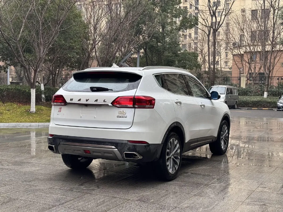 2017 Haval H6 1.5T 169HP L4 7DCT,autocango,china used car exporter,china ev exporter,chinese used car exporter,chinese used ev exporter