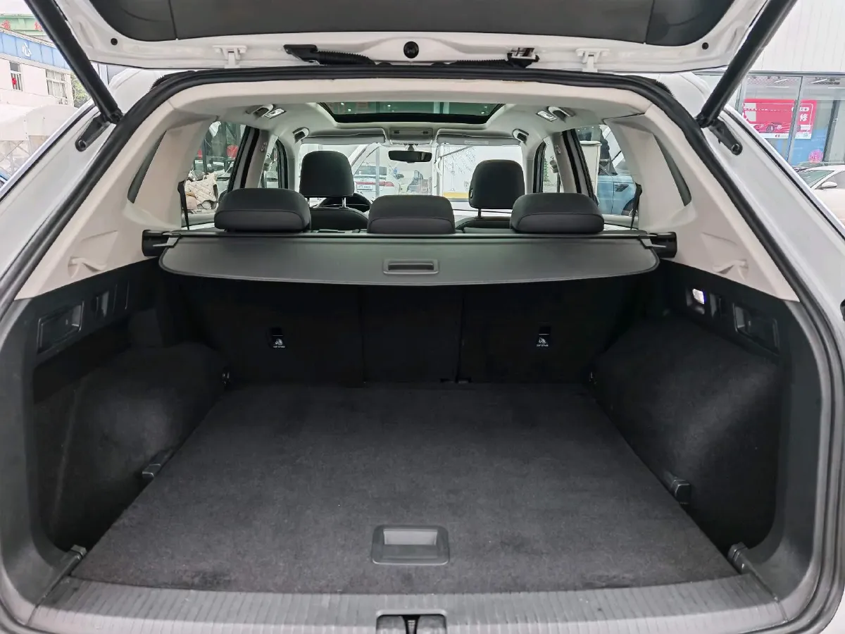 2022 Volkswagen Tayron 1.4T 150HP L4 7DCT,autocango,china used car exporter,china ev exporter,chinese used car exporter,chinese used ev exporter