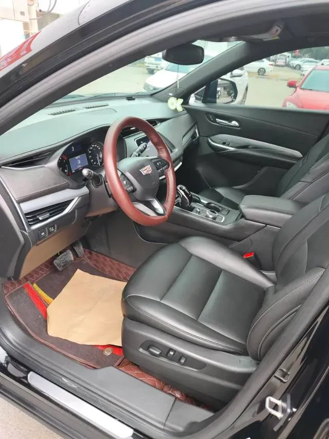 2021 Cadillac XT4 2.0T 237HP L4 9AT,autocango,china used car exporter,china ev exporter,chinese used car exporter,chinese used ev exporter