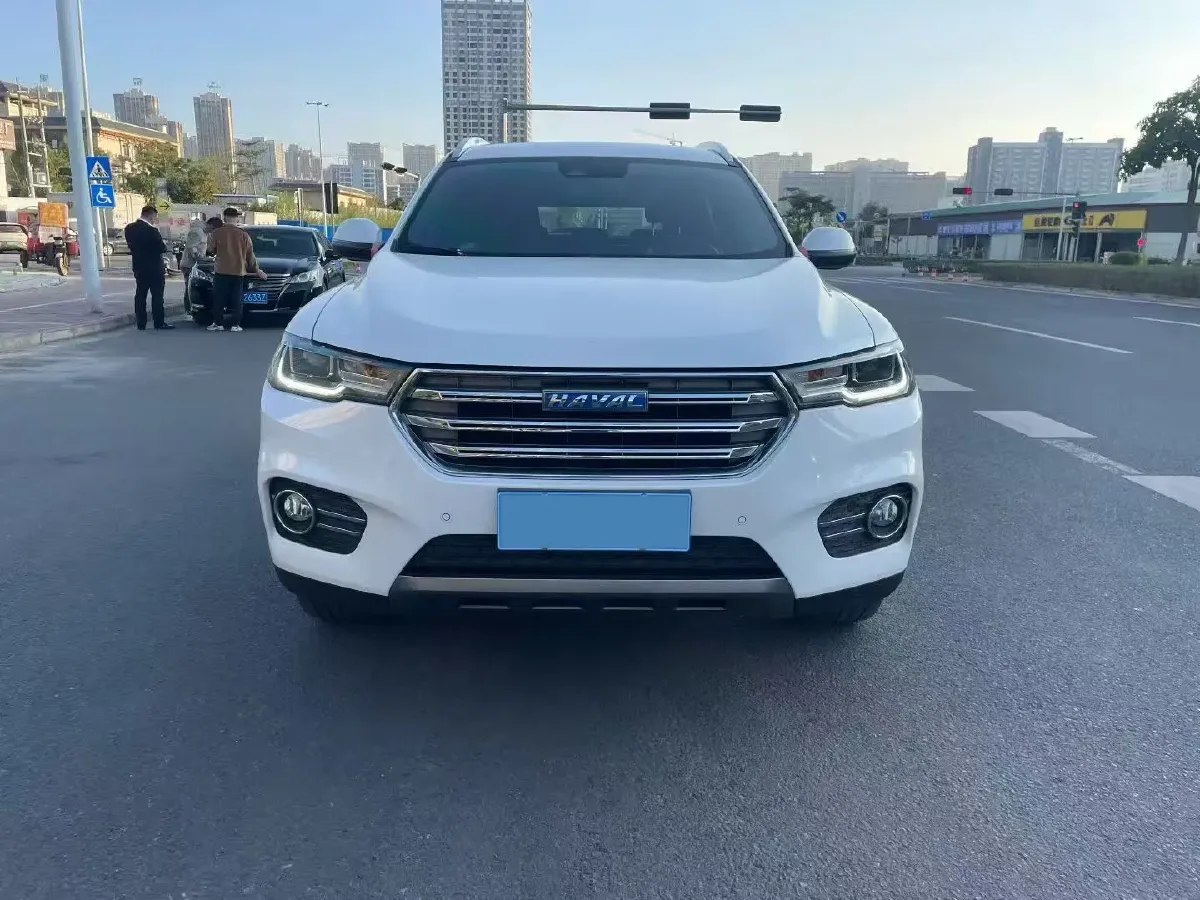 2017 Haval H6 2.0T 197HP L4 7DCT,autocango,china used car exporter,china ev exporter,chinese used car exporter,chinese used ev exporter