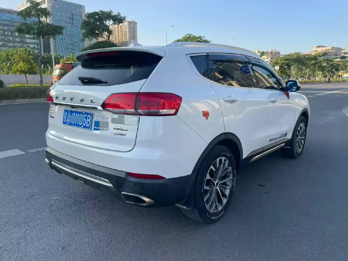 2017 Haval H6 2.0T 197HP L4 7DCT,autocango,china used car exporter,china ev exporter,chinese used car exporter,chinese used ev exporter