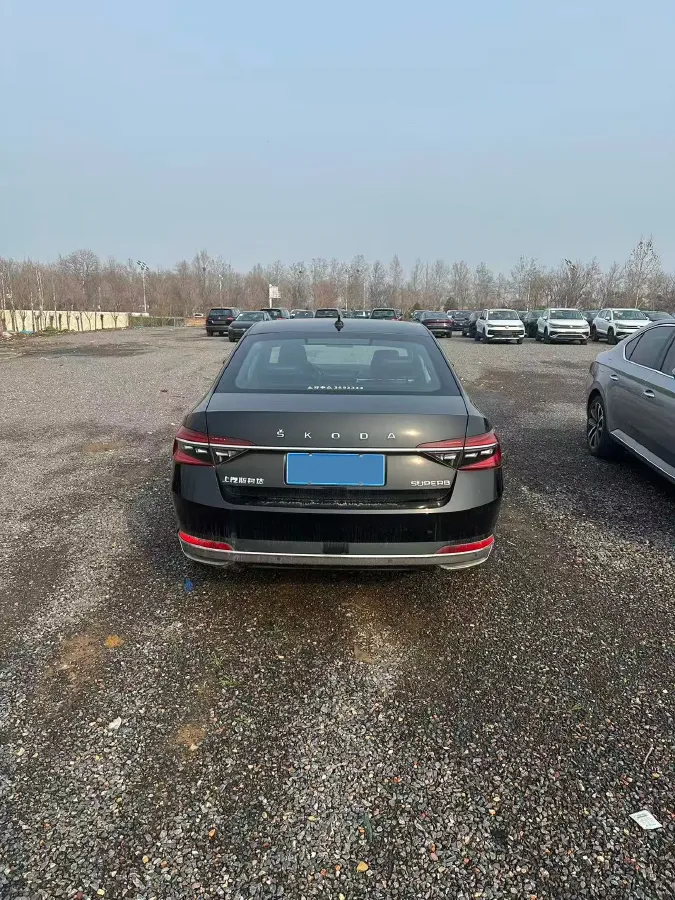 2024 Skoda Superb 1.4T 150HP L4 7DCT,autocango,china used car exporter,china ev exporter,chinese used car exporter,chinese used ev exporter