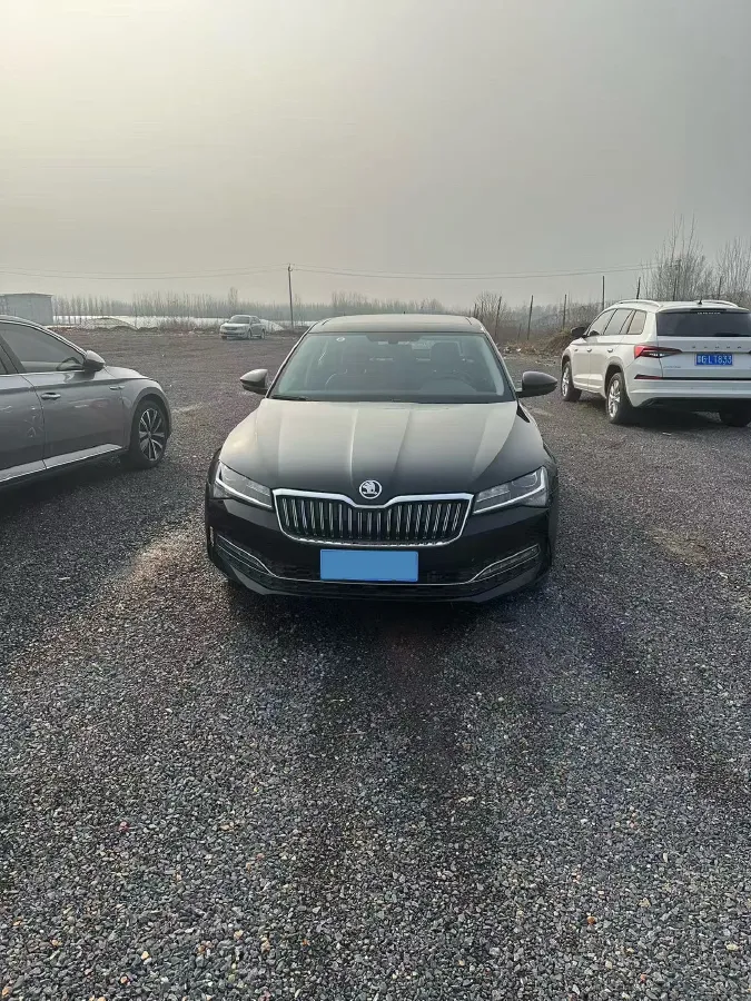2024 Skoda Superb 1.4T 150HP L4 7DCT,autocango,china used car exporter,china ev exporter,chinese used car exporter,chinese used ev exporter
