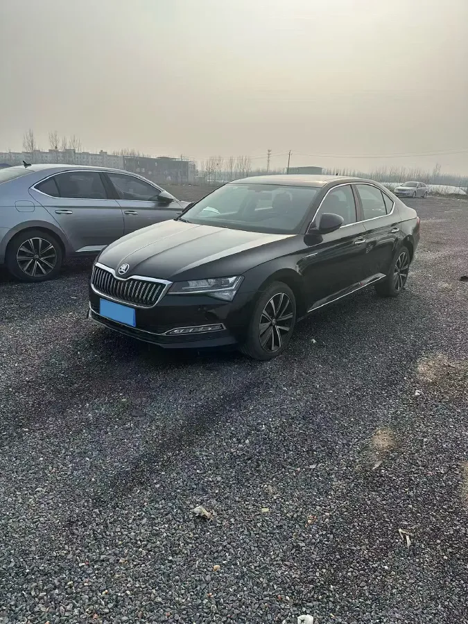 2024 Skoda Superb 1.4T 150HP L4 7DCT,autocango,china used car exporter,china ev exporter,chinese used car exporter,chinese used ev exporter