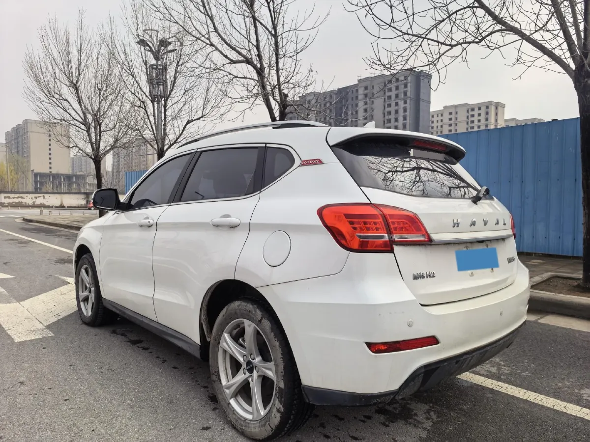 2018 Haval H2s 1.5T 150HP L4 6MT,autocango,china used car exporter,china ev exporter,chinese used car exporter,chinese used ev exporter