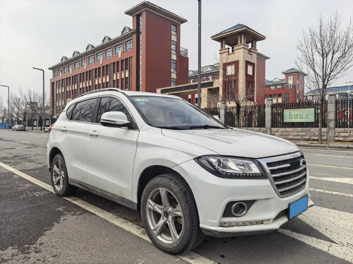 2018 Haval H2s 1.5T 150HP L4 6MT,autocango,china used car exporter,china ev exporter,chinese used car exporter,chinese used ev exporter