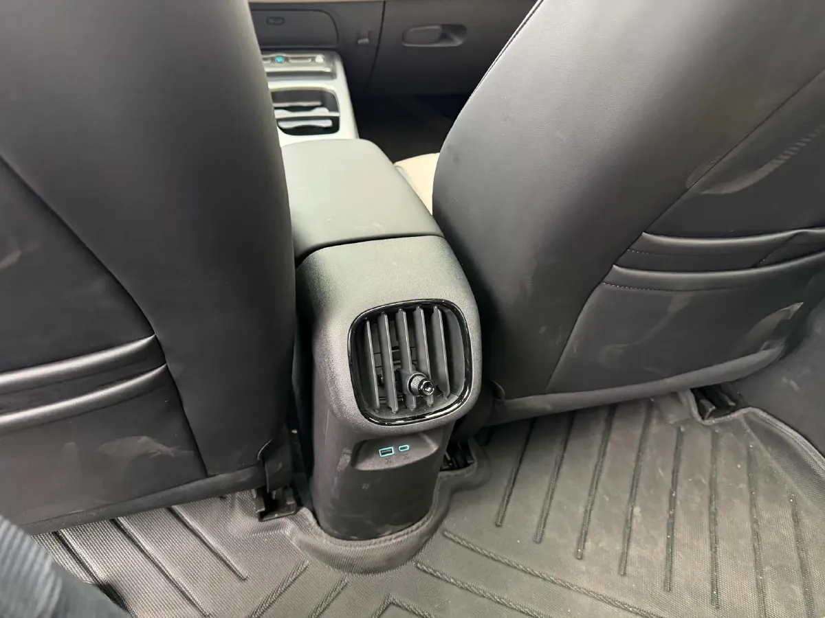 2025 BYD Dolphin BEV 45.12KWH,autocango,china used car exporter,china ev exporter,chinese used car exporter,chinese used ev exporter