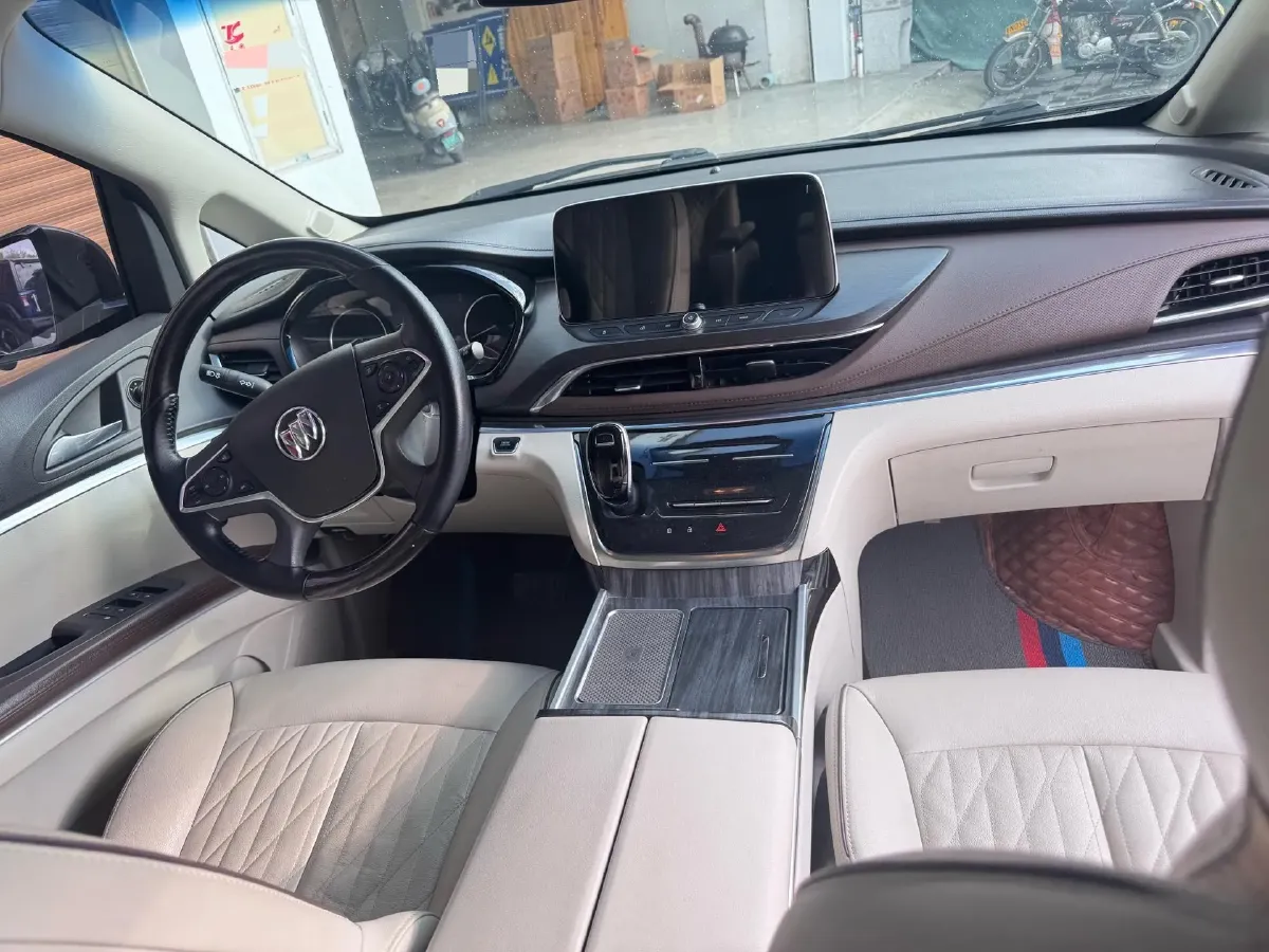 2021 Buick GL8 2.0T 237HP L4 9AT,autocango,china used car exporter,china ev exporter,chinese used car exporter,chinese used ev exporter