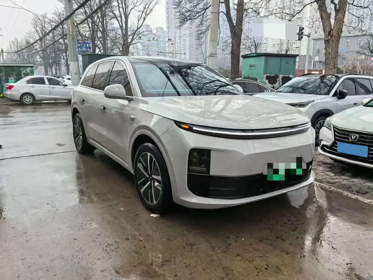 2024 Li L6 Range Extended 154HP L4 REEV 36.8KWH,autocango,china used car exporter,china ev exporter,chinese used car exporter,chinese used ev exporter
