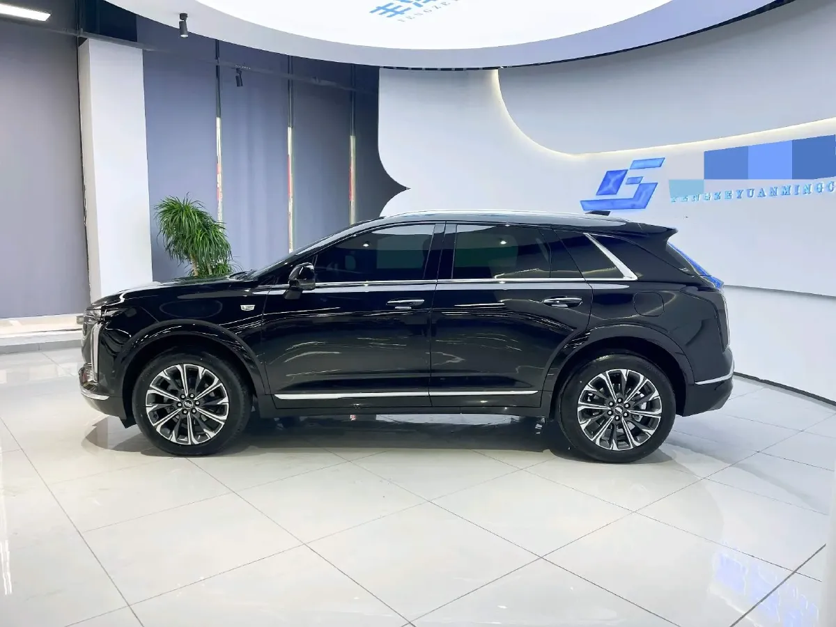 2026 Cadillac XT5 2.0T 237HP L4 9AT,autocango,china used car exporter,china ev exporter,chinese used car exporter,chinese used ev exporter