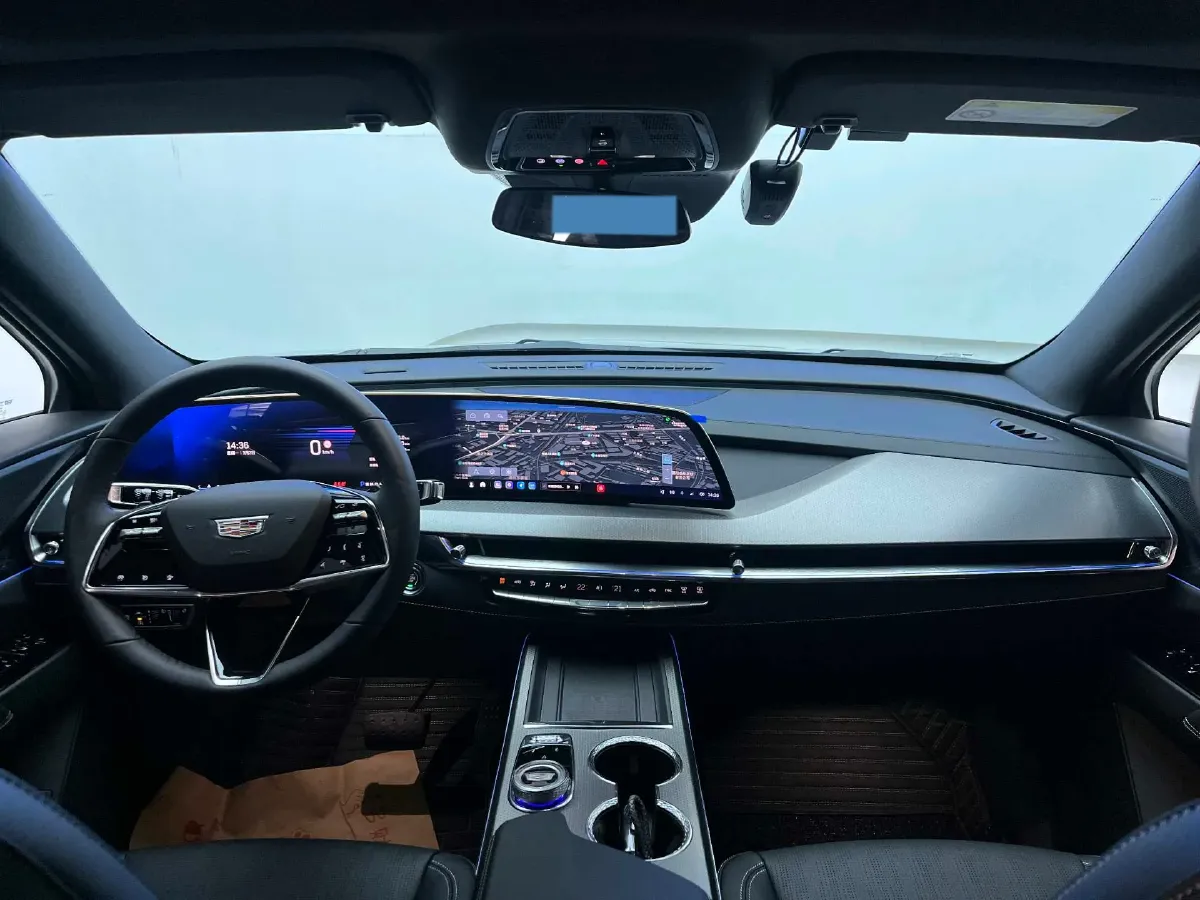 2026 Cadillac XT5 2.0T 237HP L4 9AT,autocango,china used car exporter,china ev exporter,chinese used car exporter,chinese used ev exporter