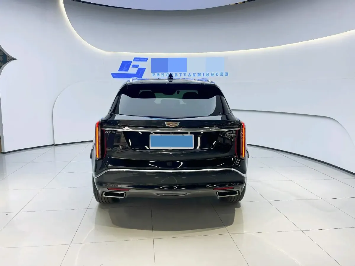 2026 Cadillac XT5 2.0T 237HP L4 9AT,autocango,china used car exporter,china ev exporter,chinese used car exporter,chinese used ev exporter