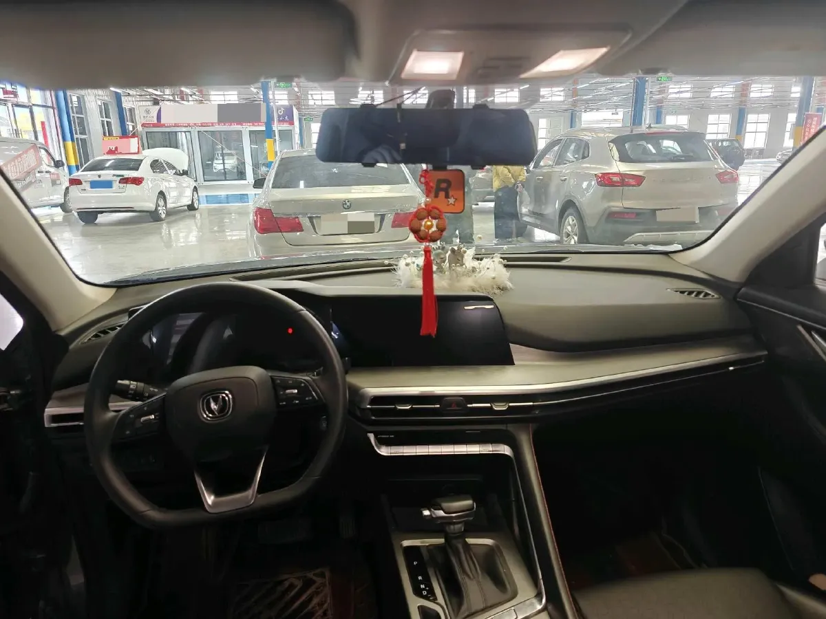 2021 ChangAn CS35 Plus 1.4T 160HP L4 7DCT,autocango,china used car exporter,china ev exporter,chinese used car exporter,chinese used ev exporter