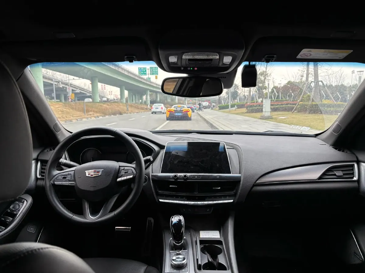 2021 Cadillac CT5 2.0T 237HP L4 10AT,autocango,china used car exporter,china ev exporter,chinese used car exporter,chinese used ev exporter
