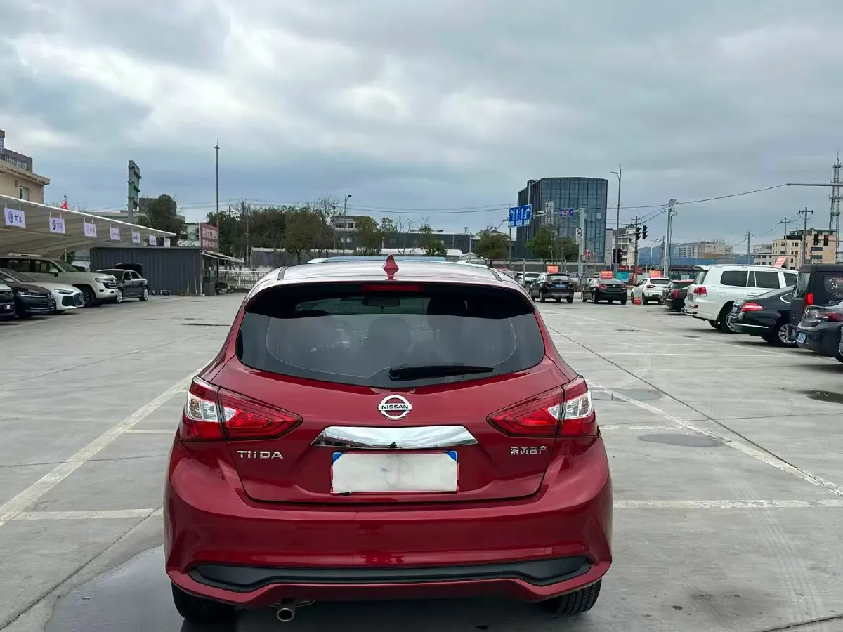 2023 Nissan Tiida 1.6L 122HP L4 CVT,autocango,china used car exporter,china ev exporter,chinese used car exporter,chinese used ev exporter