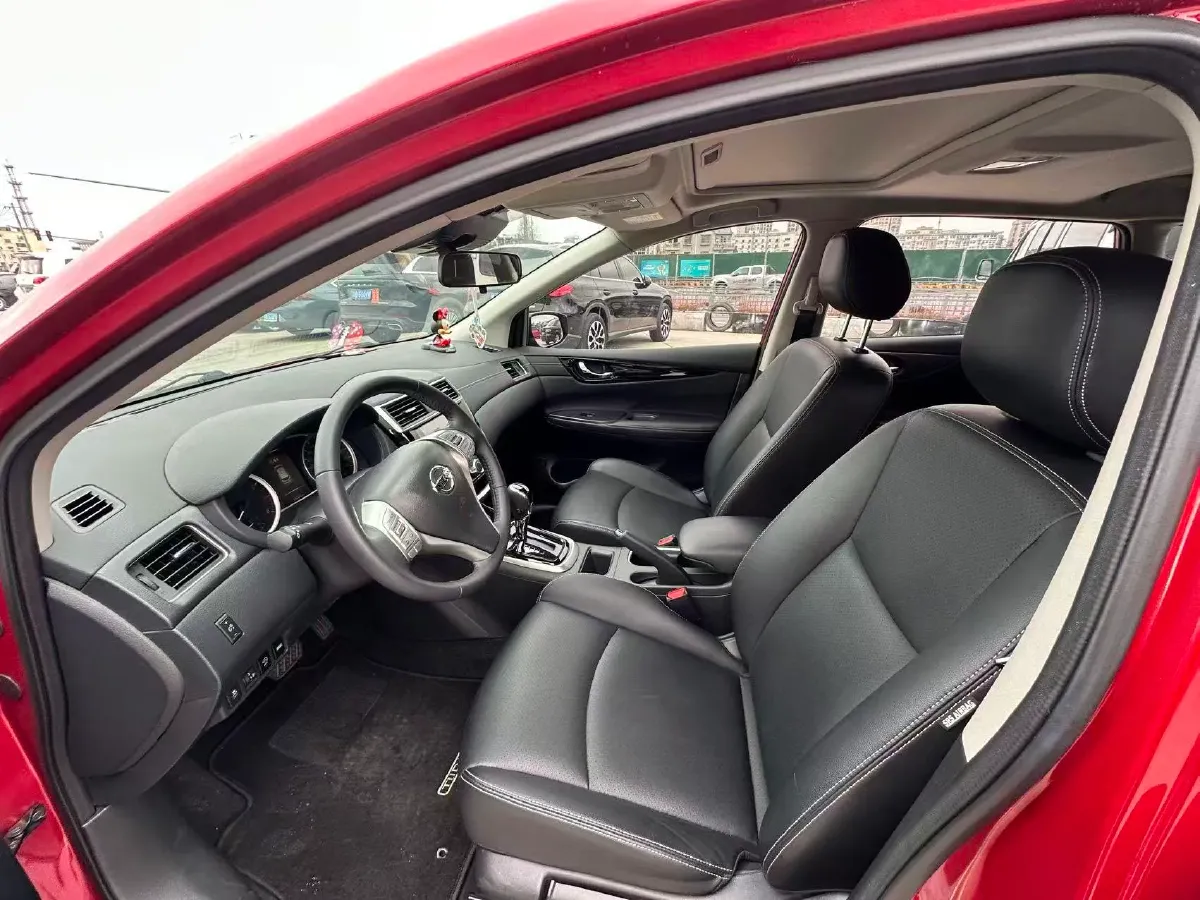 2023 Nissan Tiida 1.6L 122HP L4 CVT,autocango,china used car exporter,china ev exporter,chinese used car exporter,chinese used ev exporter