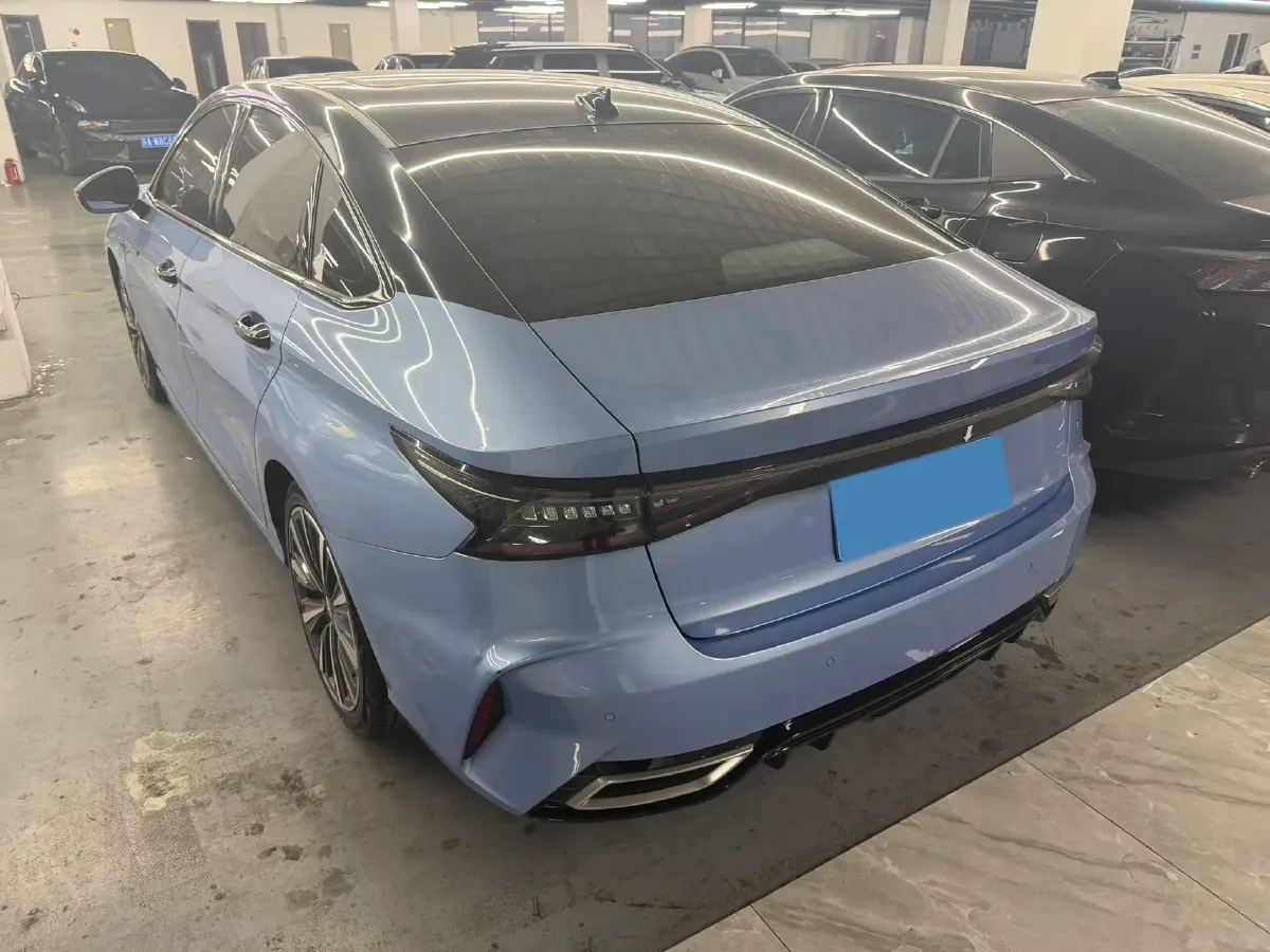 2022 Chery Arrizo 8 1.6T 197HP L4 7DCT,autocango,china used car exporter,china ev exporter,chinese used car exporter,chinese used ev exporter