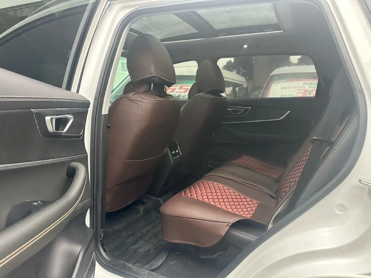 2021 Chery Tiggo 8 1.5T 156HP L4 6MT,autocango,china used car exporter,china ev exporter,chinese used car exporter,chinese used ev exporter