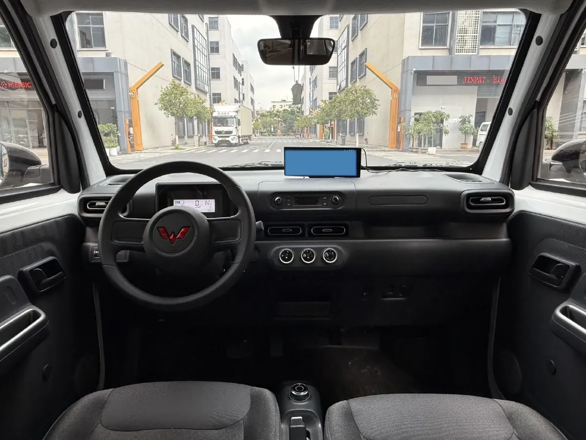 2025 WuLing ZhiGuang BEV 17.7KWH,autocango,china used car exporter,china ev exporter,chinese used car exporter,chinese used ev exporter