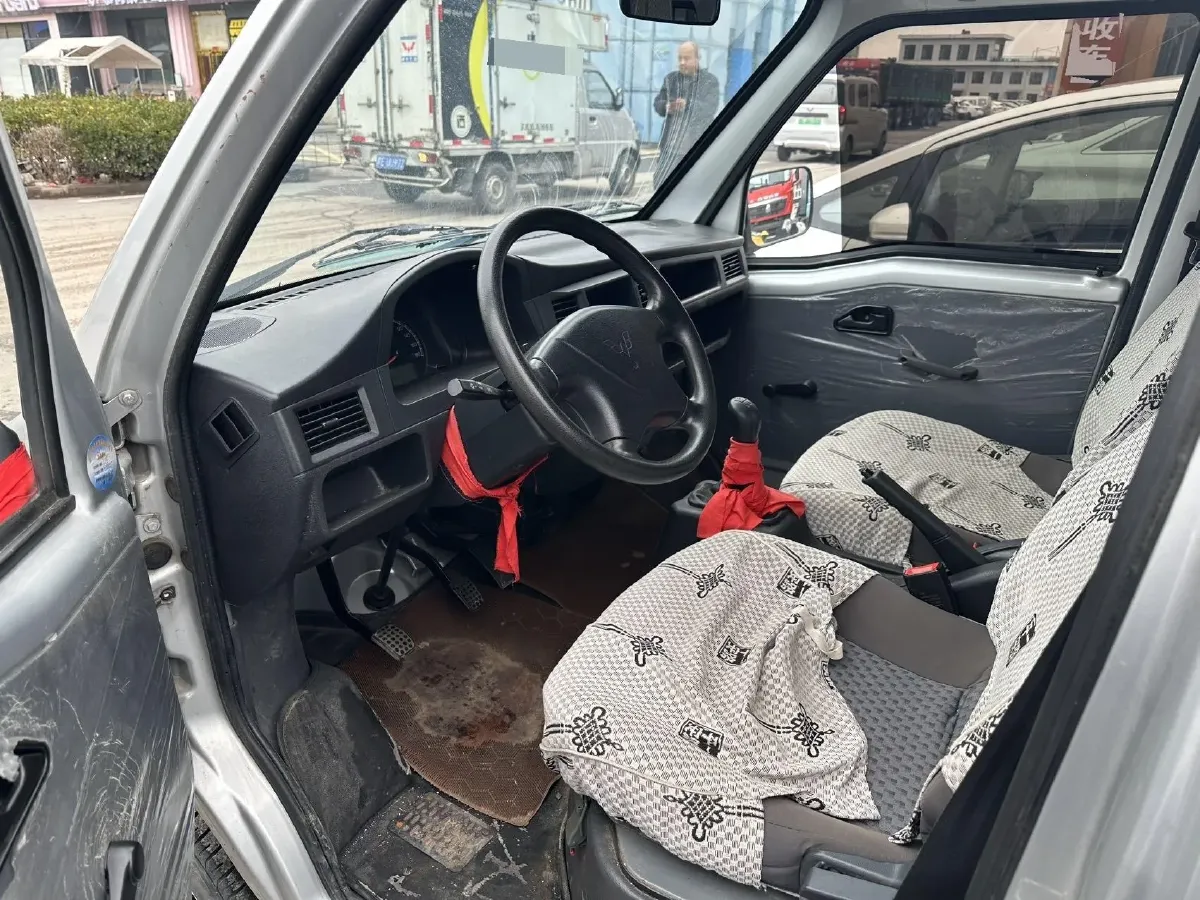 2020 WuLing ZhiGuang Mini Truck 1.2L 76HP L4 5MT,autocango,china used car exporter,china ev exporter,chinese used car exporter,chinese used ev exporter