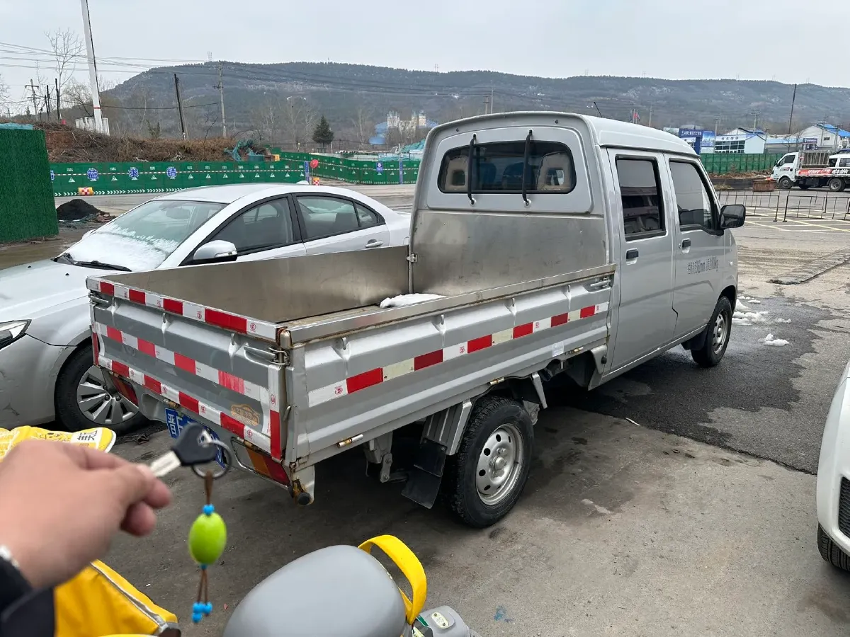 2020 WuLing ZhiGuang Mini Truck 1.2L 76HP L4 5MT,autocango,china used car exporter,china ev exporter,chinese used car exporter,chinese used ev exporter