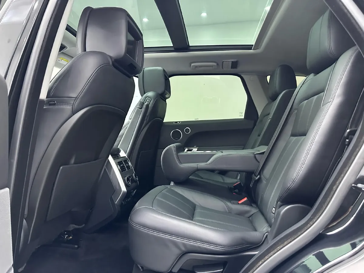 2018 Land Rover Range Rover Sport 3.0T 340HP V6 8AT,autocango,china used car exporter,china ev exporter,chinese used car exporter,chinese used ev exporter