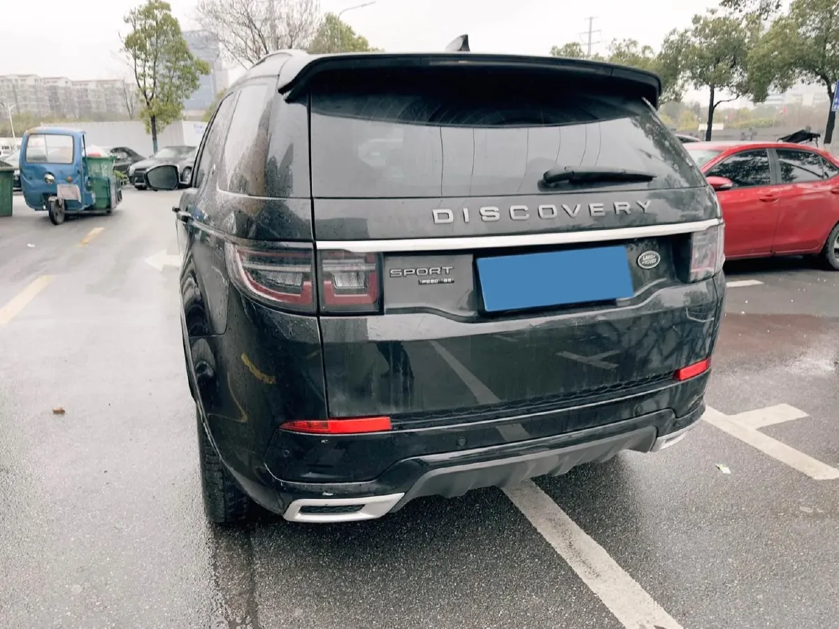 2020 Land Rover Discovery Sport 2.0T 249HP L4 9AT,autocango,china used car exporter,china ev exporter,chinese used car exporter,chinese used ev exporter