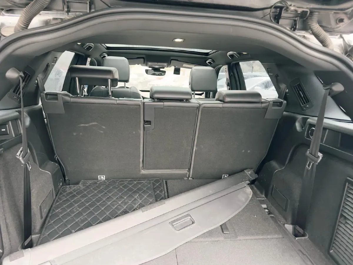 2020 Land Rover Discovery Sport 2.0T 249HP L4 9AT,autocango,china used car exporter,china ev exporter,chinese used car exporter,chinese used ev exporter