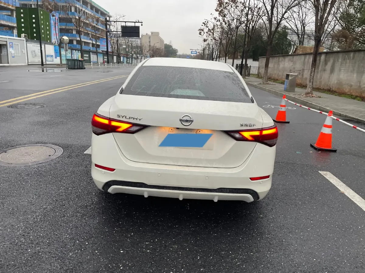 2020 Nissan Sylphy 1.6L 135HP L4 CVT,autocango,china used car exporter,china ev exporter,chinese used car exporter,chinese used ev exporter