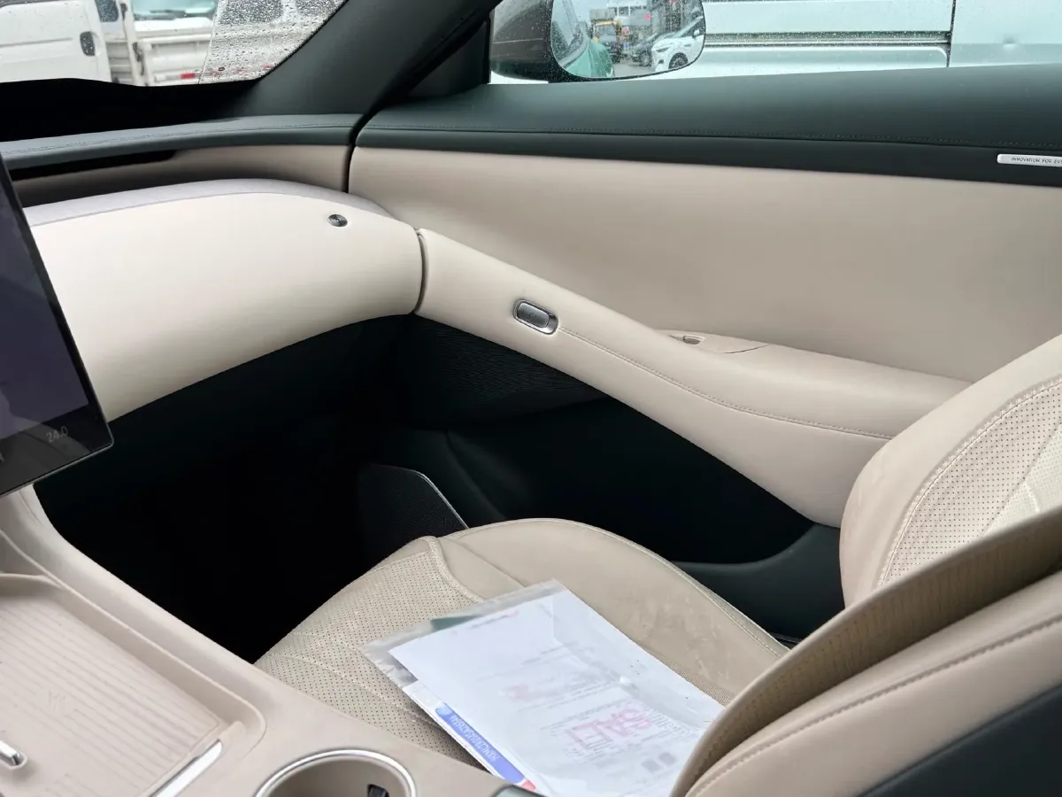 2025 MI YU7 BEV 96.3KWH,autocango,china used car exporter,china ev exporter,chinese used car exporter,chinese used ev exporter