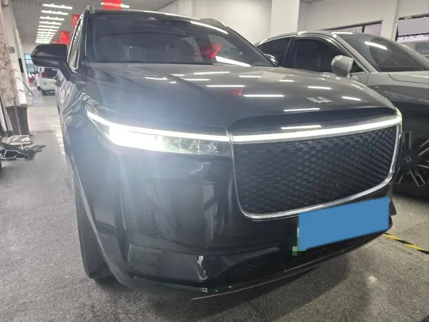 2020 Li ONE Range Extended 131HP REEV 40.5KWH,autocango,china used car exporter,china ev exporter,chinese used car exporter,chinese used ev exporter