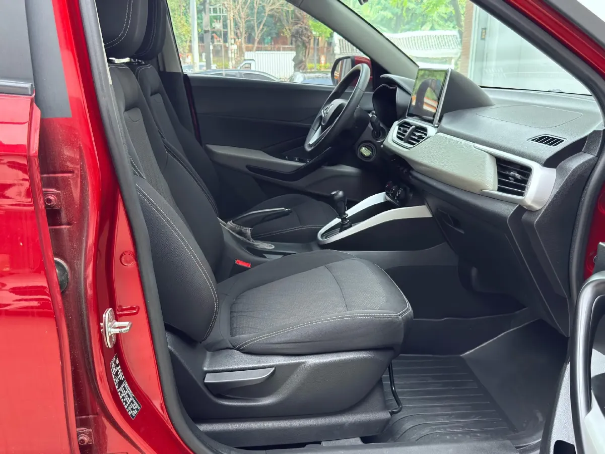 2017 BaoJun 510 1.5L 112HP L4 6MT,autocango,china used car exporter,china ev exporter,chinese used car exporter,chinese used ev exporter