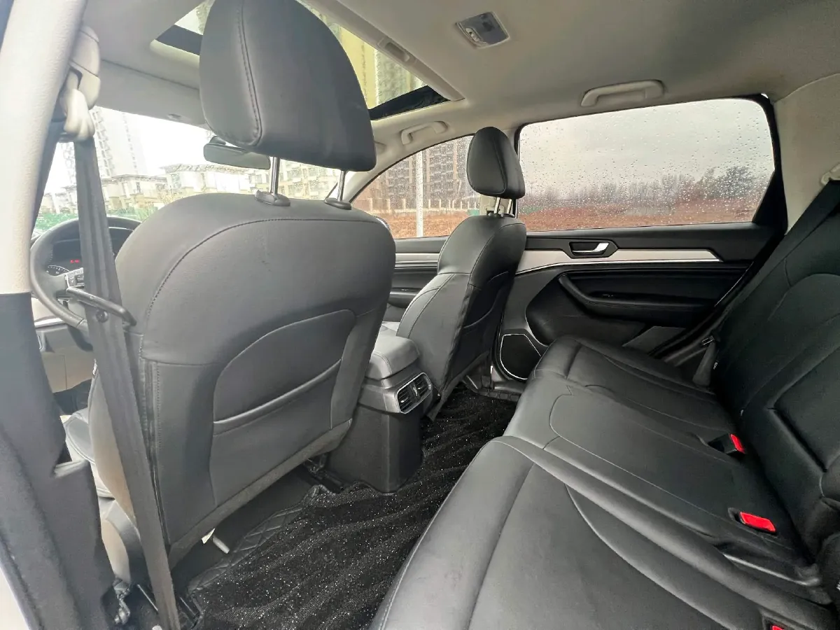 2018 Haval H6 1.5T 150HP L4 7DCT,autocango,china used car exporter,china ev exporter,chinese used car exporter,chinese used ev exporter