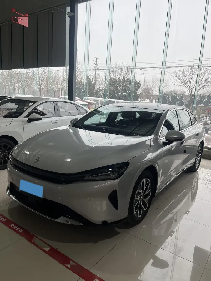2025 BaoJun XiangJing 1.5T 143HP L4 1DHT PHEV,autocango,china used car exporter,china ev exporter,chinese used car exporter,chinese used ev exporter