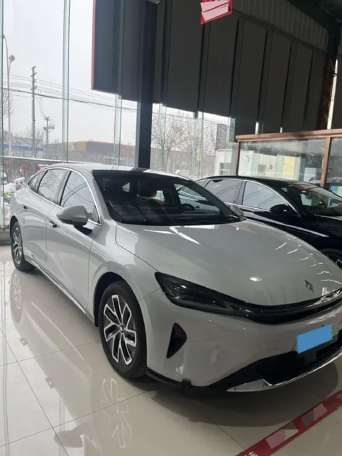2025 BaoJun XiangJing 1.5T 143HP L4 1DHT PHEV,autocango,china used car exporter,china ev exporter,chinese used car exporter,chinese used ev exporter