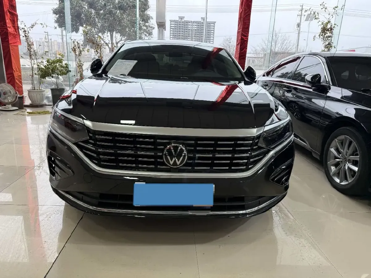 2023 Volkswagen Passat 2.0T 186HP L4 7DCT,autocango,china used car exporter,china ev exporter,chinese used car exporter,chinese used ev exporter