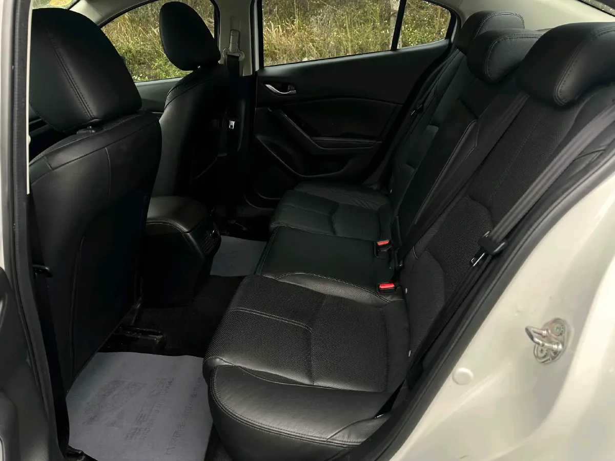 2017 Mazda 3 Axela 2.0L 158HP L4 6AT,autocango,china used car exporter,china ev exporter,chinese used car exporter,chinese used ev exporter