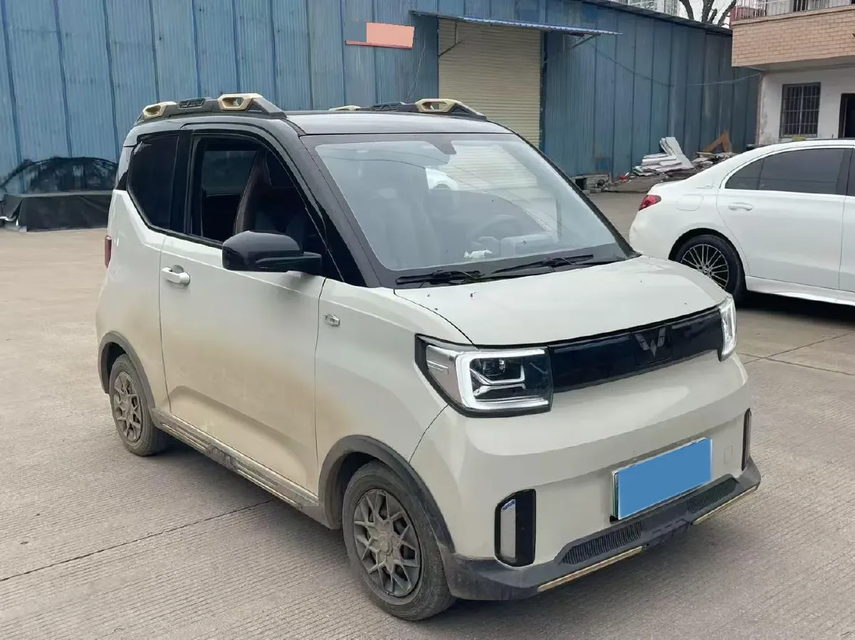 2022 WuLing HongGuang MINI EV BEV 26.5KWH,autocango,china used car exporter,china ev exporter,chinese used car exporter,chinese used ev exporter