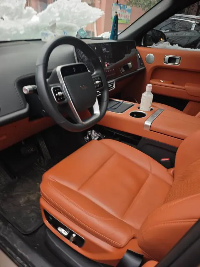 2023 Li L7 Range Extended 154HP REEV 40.9KWH,autocango,china used car exporter,china ev exporter,chinese used car exporter,chinese used ev exporter