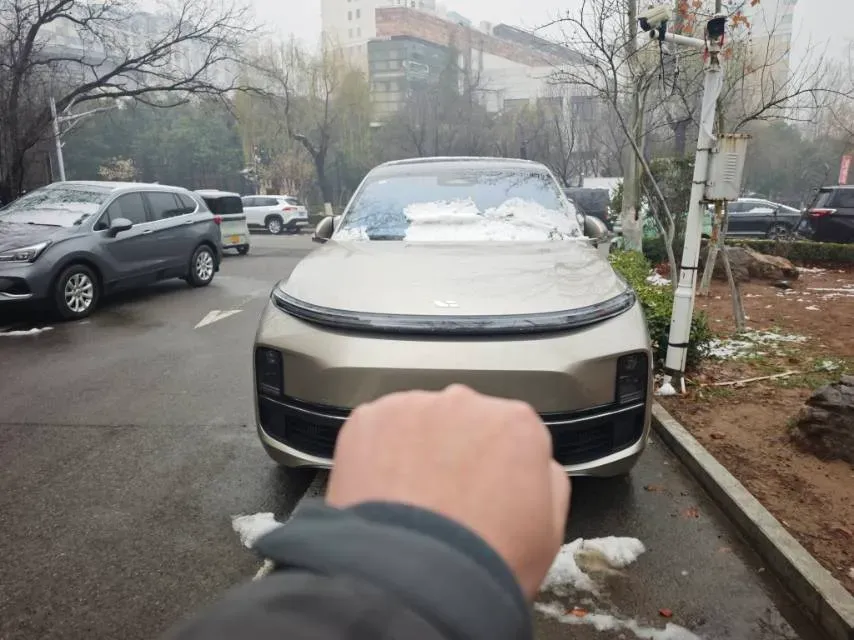 2023 Li L7 Range Extended 154HP REEV 40.9KWH,autocango,china used car exporter,china ev exporter,chinese used car exporter,chinese used ev exporter
