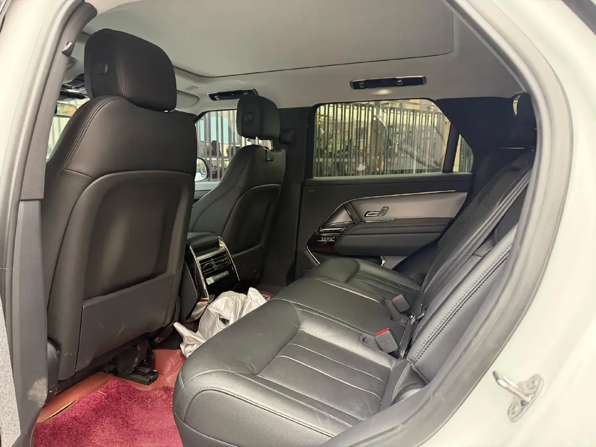 2024 Land Rover Range Rover Sport 3.0T 360HP L6 8AT,autocango,china used car exporter,china ev exporter,chinese used car exporter,chinese used ev exporter